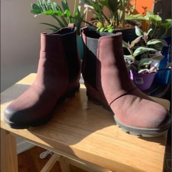 Sorrel Booties - Picture 3 of 5